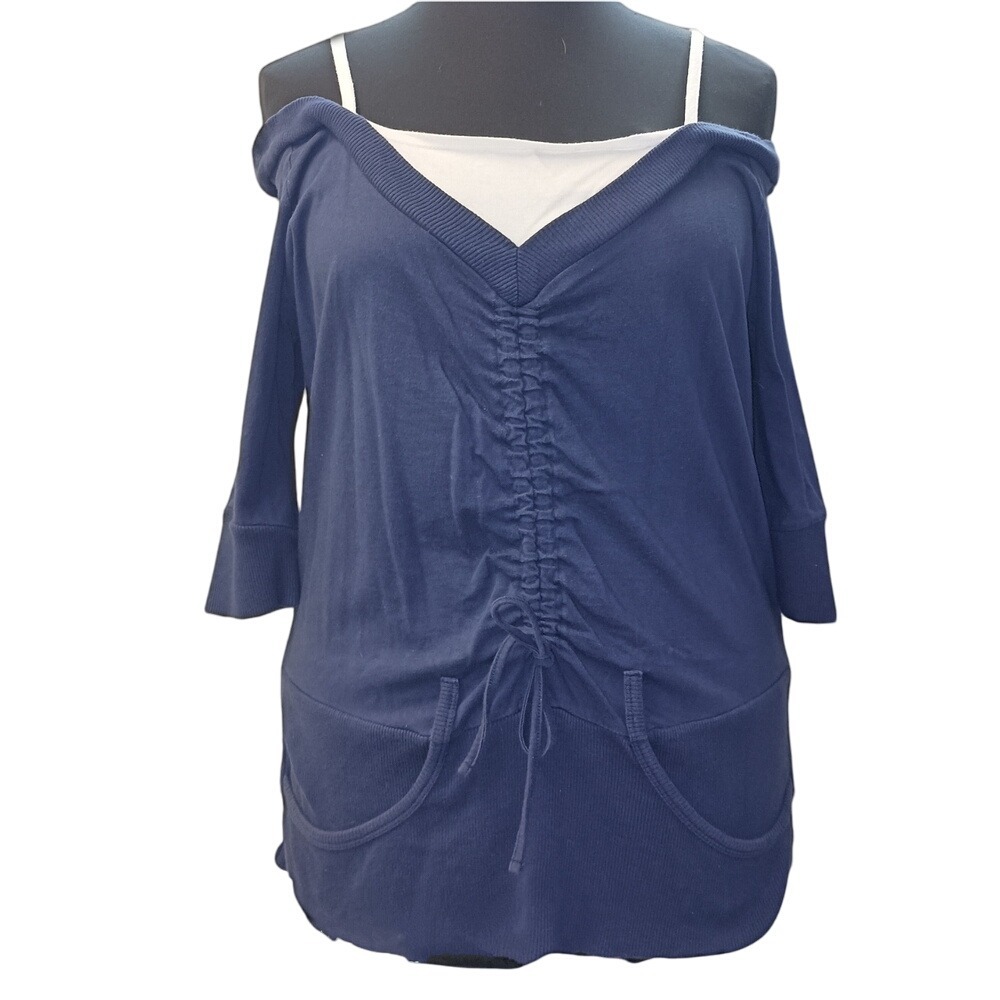 Torrid‎ off the shoulder sweatshirt SKUW510
